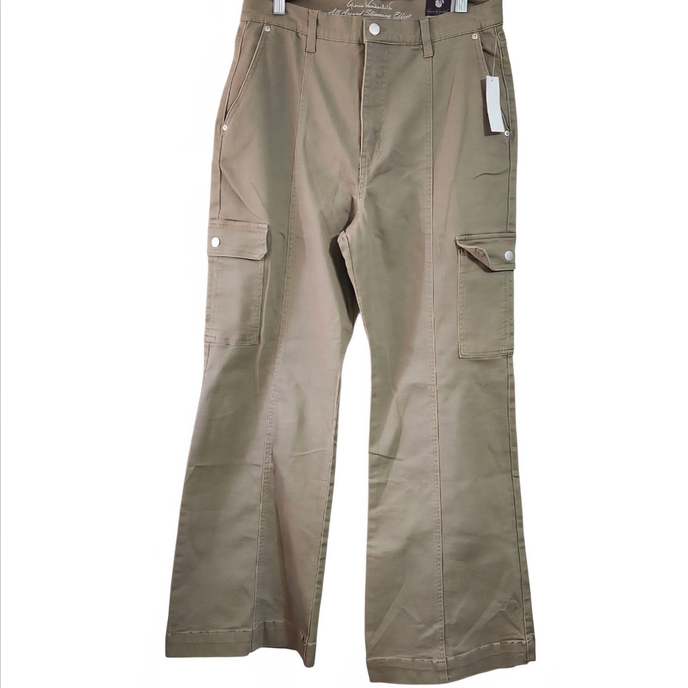 Gloria Vanderbilt Wide-Leg Cargo Pants in Khaki - Picture 3 of 8